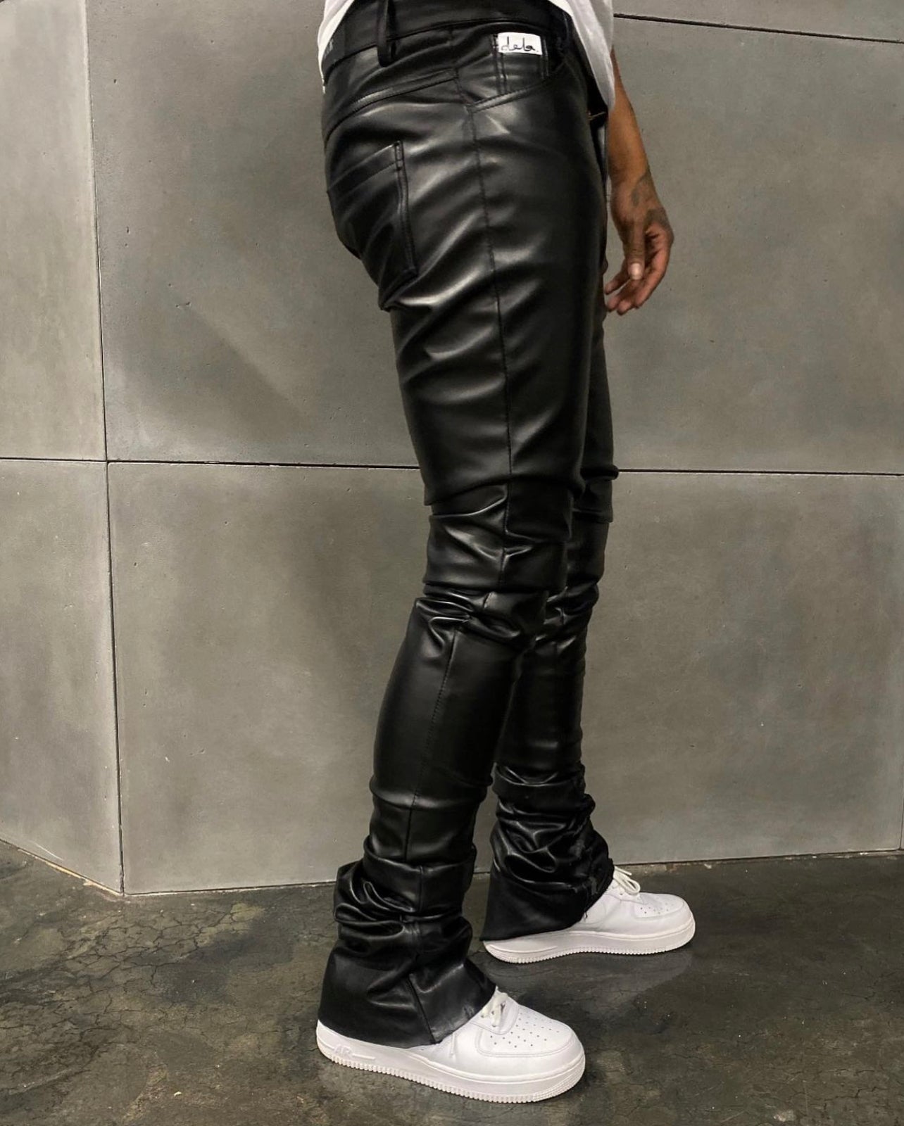 Leather Extendos (Black)